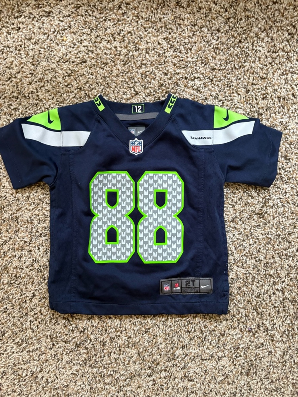 NFL Kids' Navy & Volt Seahawks #88 Jersey Top Graham